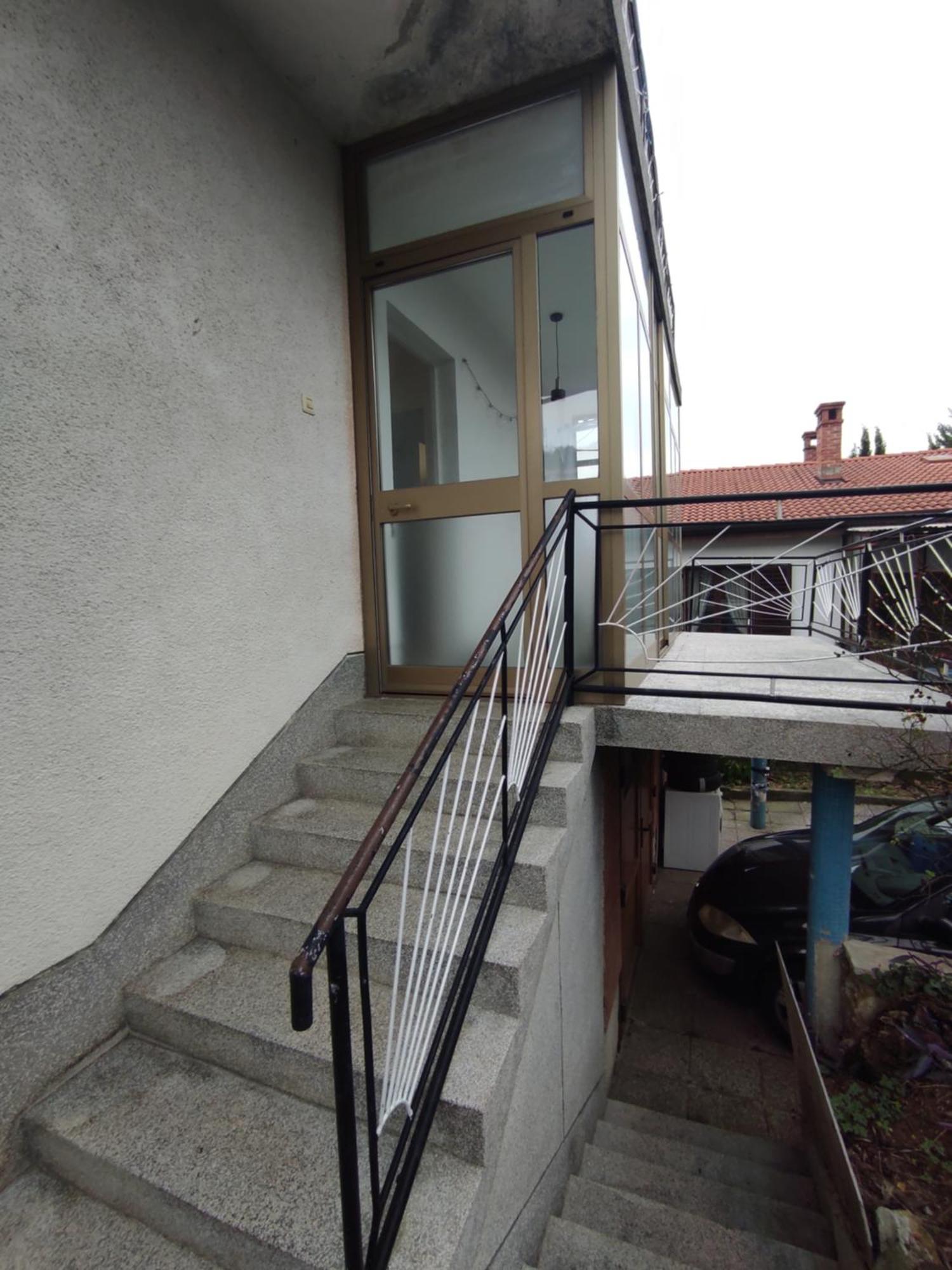 The Loft Apartment *